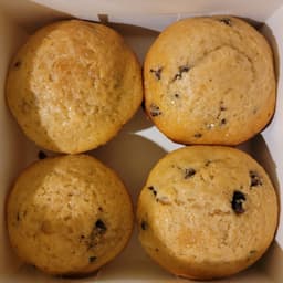Chocolate Chip Muffins thumbnail 2